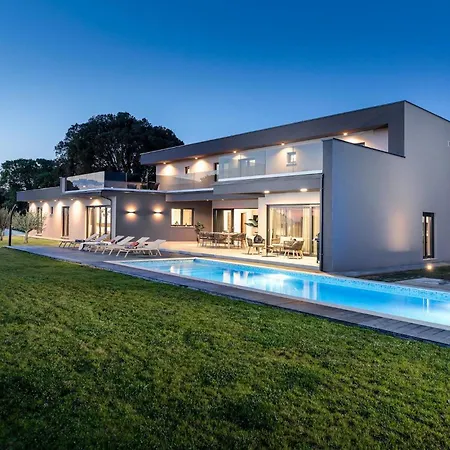 Holiday home Borealis